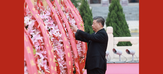 烈士纪念日向人民英雄敬献花篮仪式在京隆重举行 习近平等党和国家领导人出席